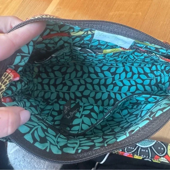 Vera Bradley Floral Crossbody Bag purse Retired Print Quilted Bag - Picture 4 of 7